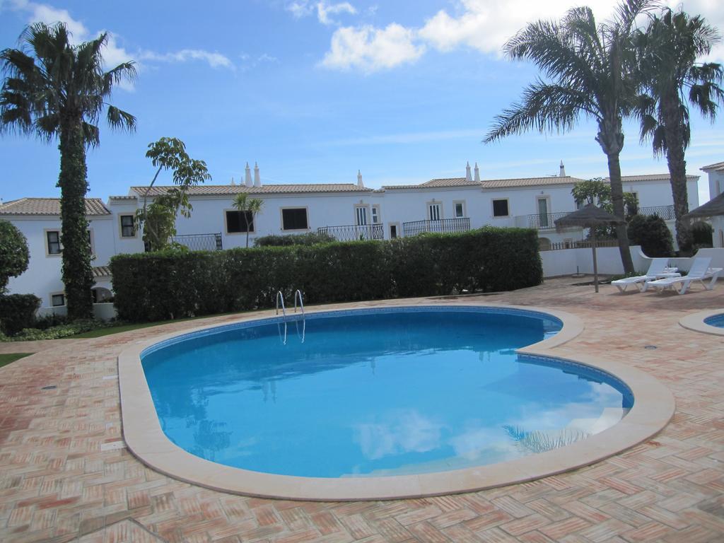 Villa Figueira Habitación foto