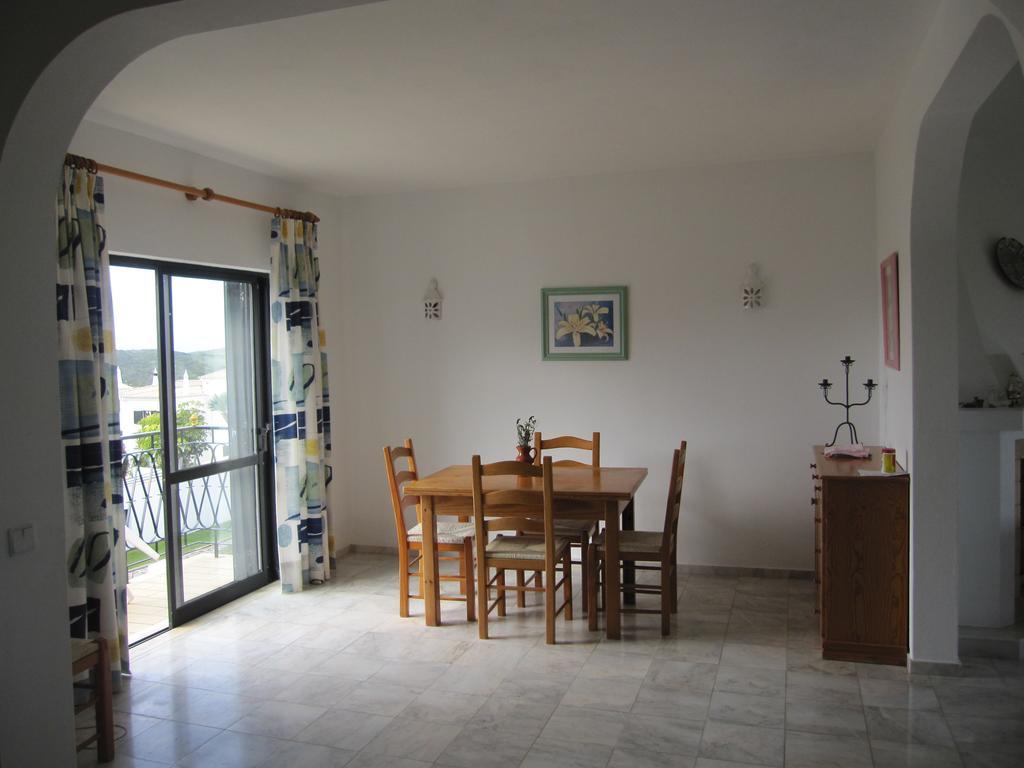 Villa Figueira Habitación foto