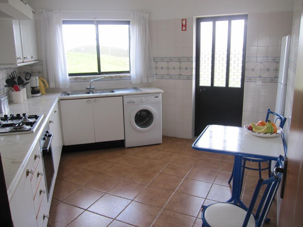 Villa Figueira Habitación foto